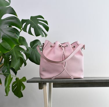 L'iconique Coco de la Collection Essentiel