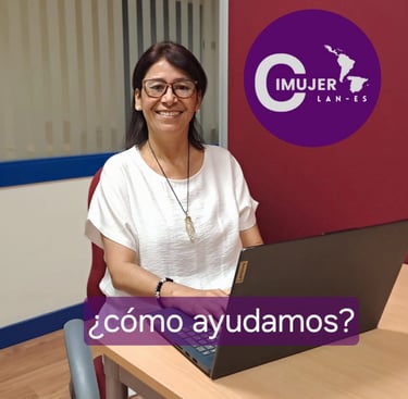 foto de fabiola garcerá en la oficina de CIMUJER