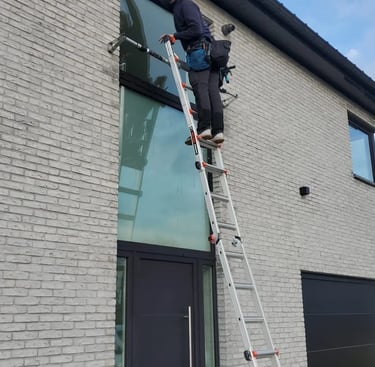 nettoyage de fenêtres hautes difficile d'accès