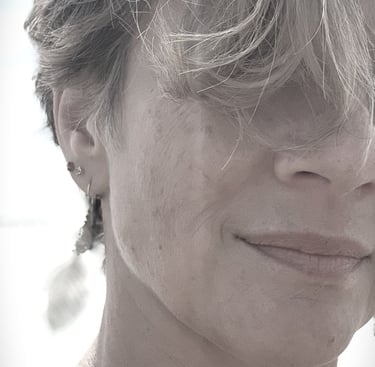 a woman with a cell phone in her hand