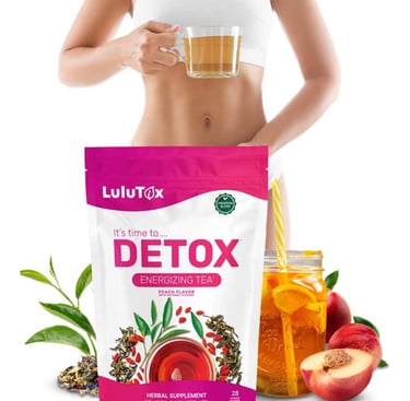 Confezione Lulutox tè detox circondata da ingredienti naturali ed erbe per la disintossicazione