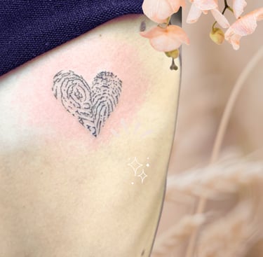 Tatouage coeur empreintes souvenir famille Inkorporée