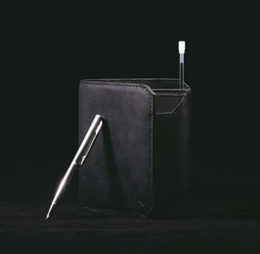 Carteira slim minimalista EDC em couro para Everyday Carry com design compacto