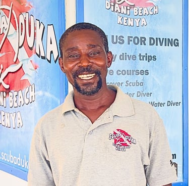 Scuba duka staff Michael rescue diver and guide