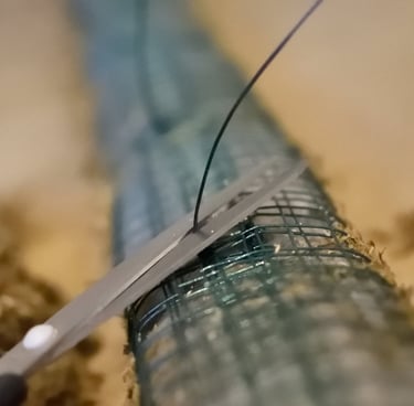How to cut the cable ties to neaten the finished pole