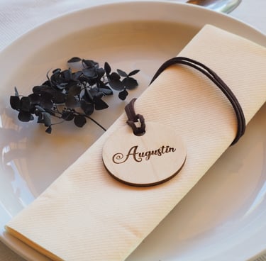 Chez Mathilde - Médaillon en bois personnalisé