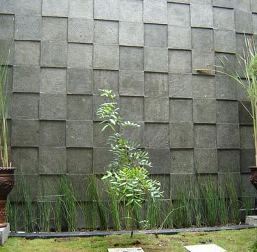 dinding batu andesit