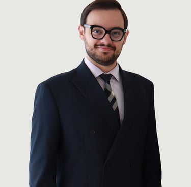 Dr. Erich Augusto, advogado empresarial e tributário em Curitiba, PR