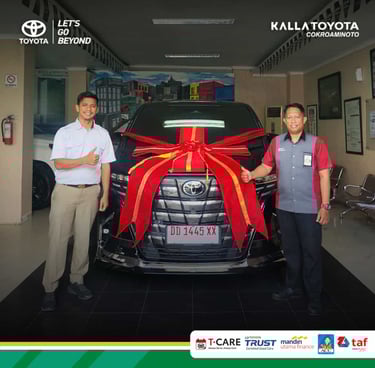 foto penyerahan unit Alphard