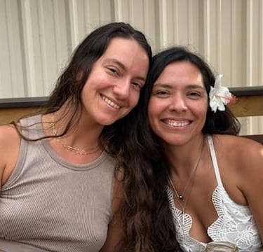 Crystal with friend