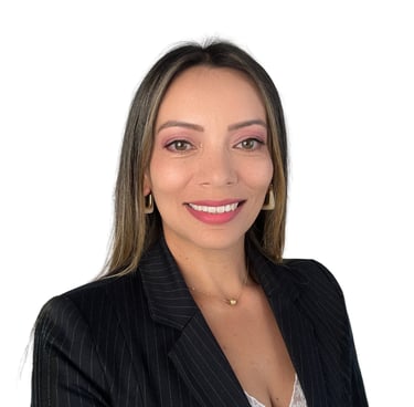 Angie Ruiz, consultora estratégica en Inteligencia Artificial y Salud Digital.