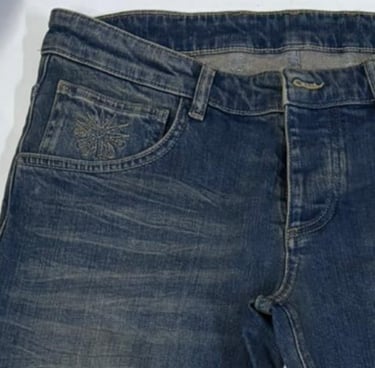 ALT169® Jeans Closeup - Left Front