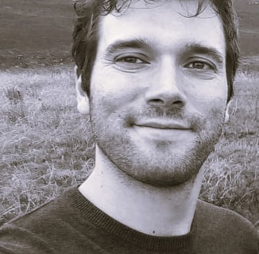 Gonzalo Lázaro Díaz, autor de la novela de ficción Manuscrito de Ise, lluvias de ira