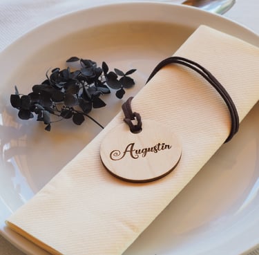 Chez Mathilde - Médaillon en bois personnalisé