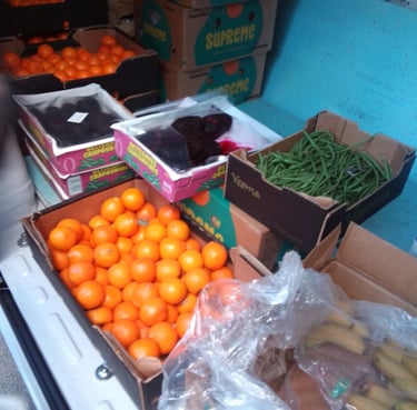 Nous récupérons des produits alimentaires invendus et encore consommables.