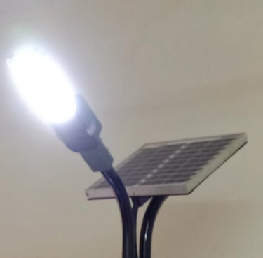 Solar street light
