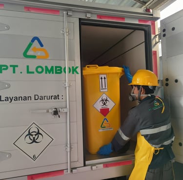 Pendampingan berkala terkait pengelolaan limbah B3 infeksius
