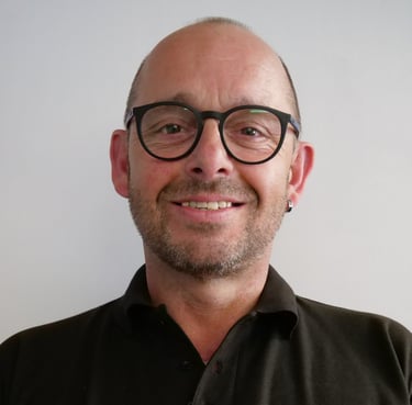 Portrait of our trainer Jason Bellingham