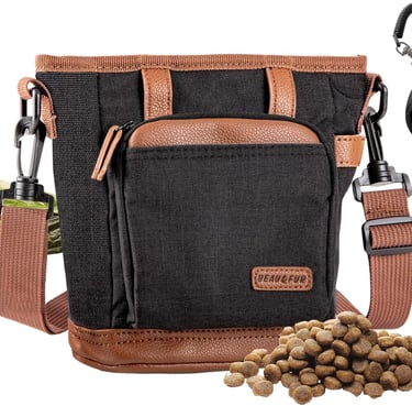 BEAU&FUR Dog Treat Pouch with Dog Clicker for Training - Hands-Free Dog Treat Bag with Magnetic Clos