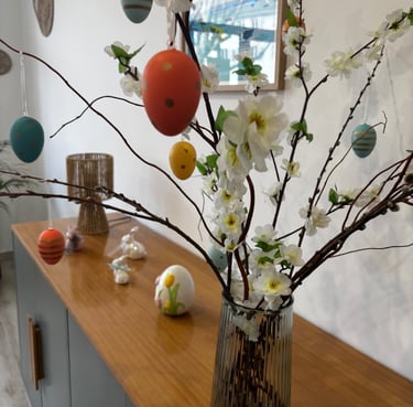 Ambiance de Pâques chez Marmite & Papillote, cuisine conviviale