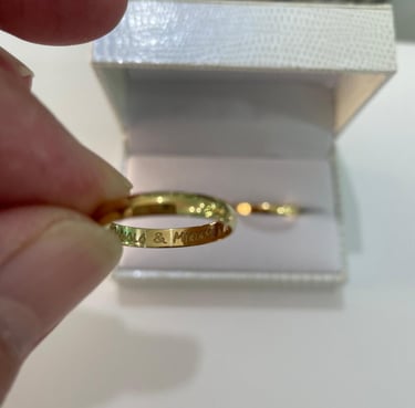 Miriam con sus alianzas