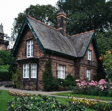 Rental rustic old house with beautiful garden. Digital Nomad Accommodation with Timea Pokol