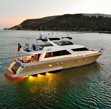 Yacht Falcon 82 disponible a la location a lisbonne et cascais