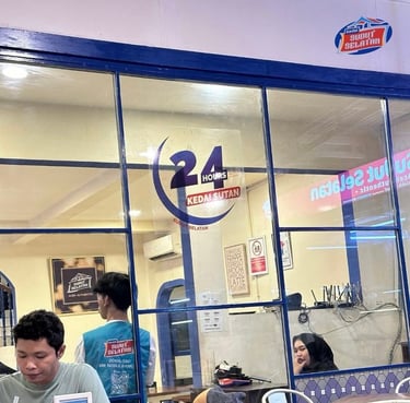 Kedai di Jakarta Selatan ini menawarkan tempat nyaman. Foto: Instagram @kedaisudutselatan