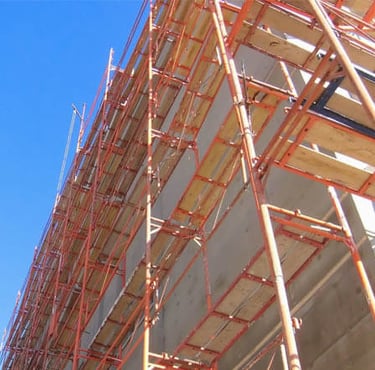 PeriyodikLab, Antalya, Isparta ve Burdur’da yapı iskelesi periyodik kontrolü ile iş güvenliği sunar.