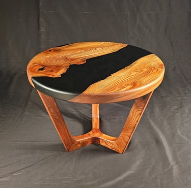 Round Coffee Table eye level view