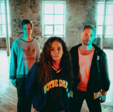 a photo of a 3 piece band