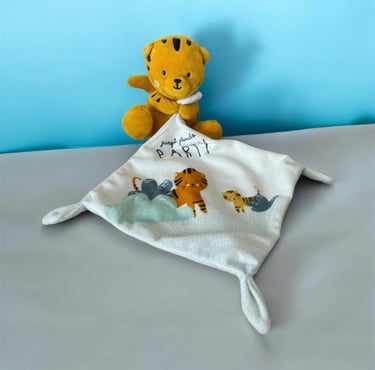 doudou mouchoir peluche simba toys tigre jaune jungle friends party
