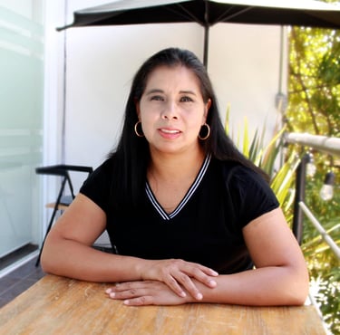 Retratro araceli quirino asesora certificada