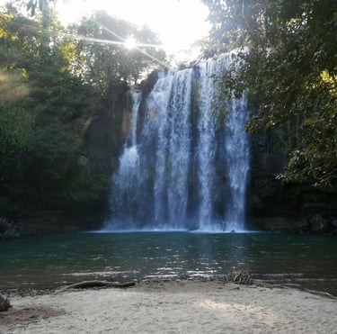Llanos del Cortes Waterfall