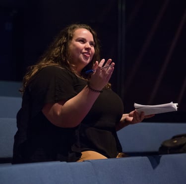 Jeske Roozen in het theater.