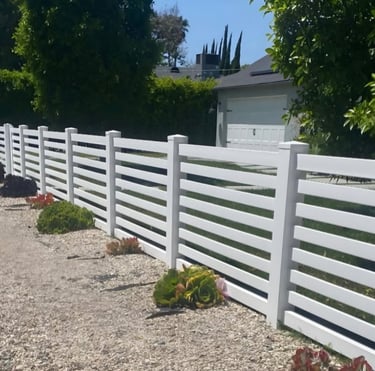 Horizontal vinyl picket fencing