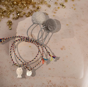 a bunch of beads and beads on a table