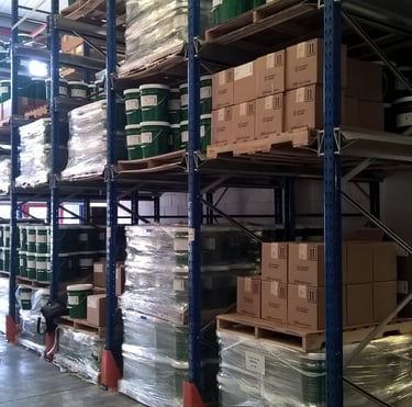 Drive In Pallet Racking storing inventory