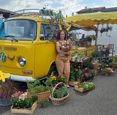 Stand fleurs sur le marché des Roches de Condrieu