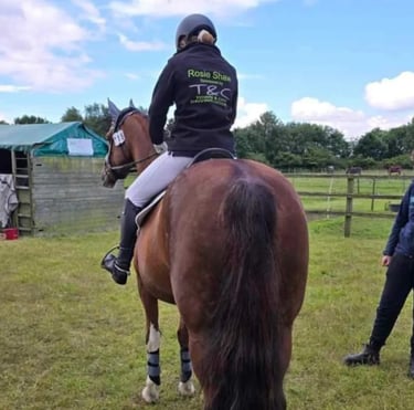 Rosie Shaw on her horse 