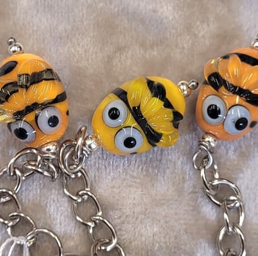 Lampwork bee keyrings - Sandy Fulbrook