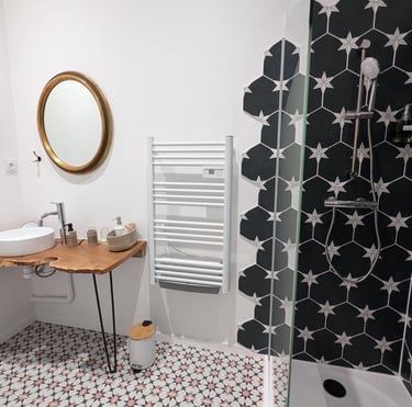 salle d'eau de la chambre Améthyste