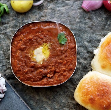 A flavorful Indian Street Food called Pav Bhaji.