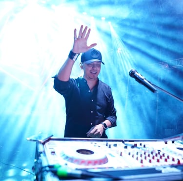 DJ Guillermo Atencio en eventos Sociales