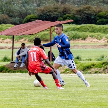 FUTBOL SIMON HERRERA DEFENSA CENTRAL. CONTENCION. LATERAL