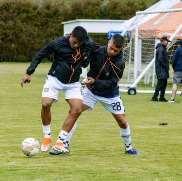 FUTBOL SIMON HERRERA DEFENSA CENTRAL. CONTENCION. LATERAL