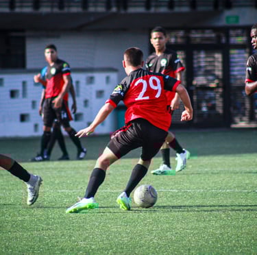 FUTBOL SIMON HERRERA DEFENSA CENTRAL. CONTENCION. LATERAL
