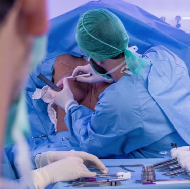 Cirurgia de mastopexia com alça muscular.