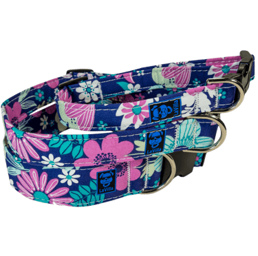 Big pink and teal flowers pop out on this Spring & Summer Dog collar.