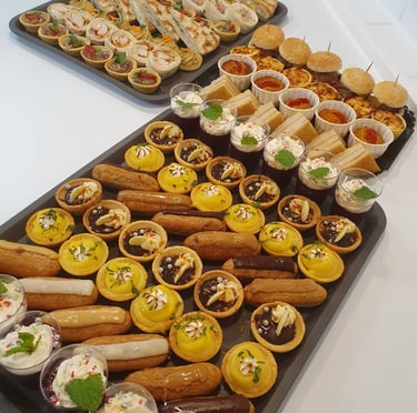 Cocktail Déjeunatoires ou Dinatoire salés et sucrés
